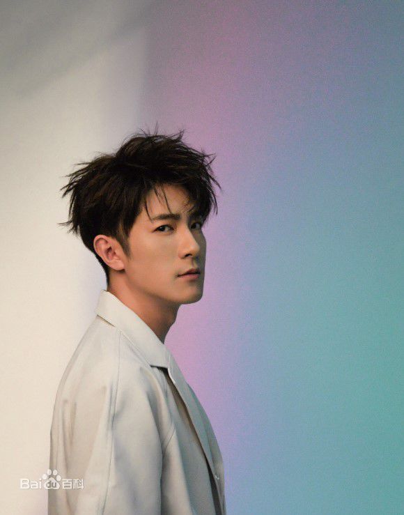 季肖冰杂志娱乐