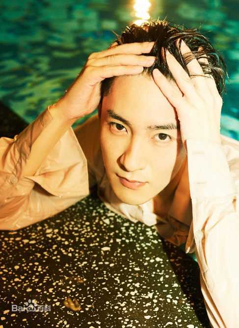 季肖冰高清杂志《宅人时刻》图集