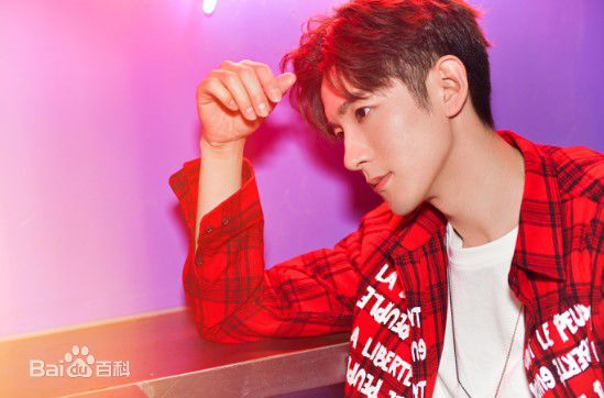 季肖冰picku街拍图册