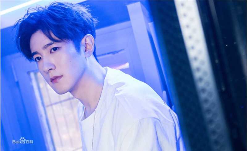 季肖冰picku街拍图册