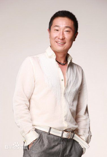 林永健(Lin Yongjian) 西装图片图集