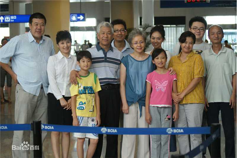 周冬齐(周禹含)老牛家的战争最新剧照