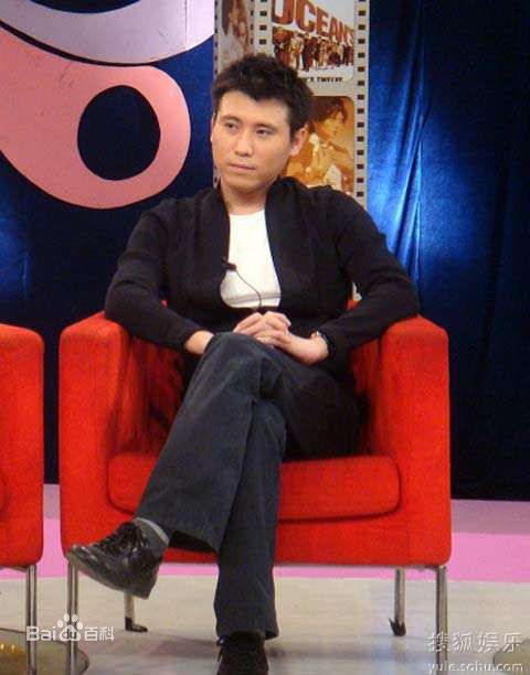 李乃文(Li Naiwen)最新照壁纸