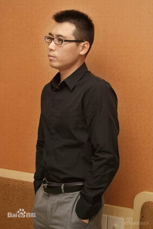 李乃文(Li Naiwen)最新照壁纸