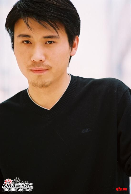 李乃文(Li Naiwen)最新照壁纸