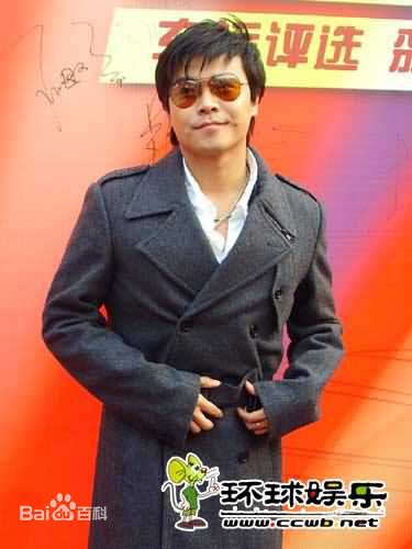 李乃文(Li Naiwen)最新照壁纸