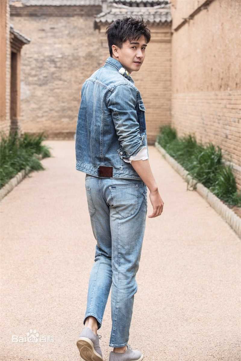 翟天临精选牛仔图册