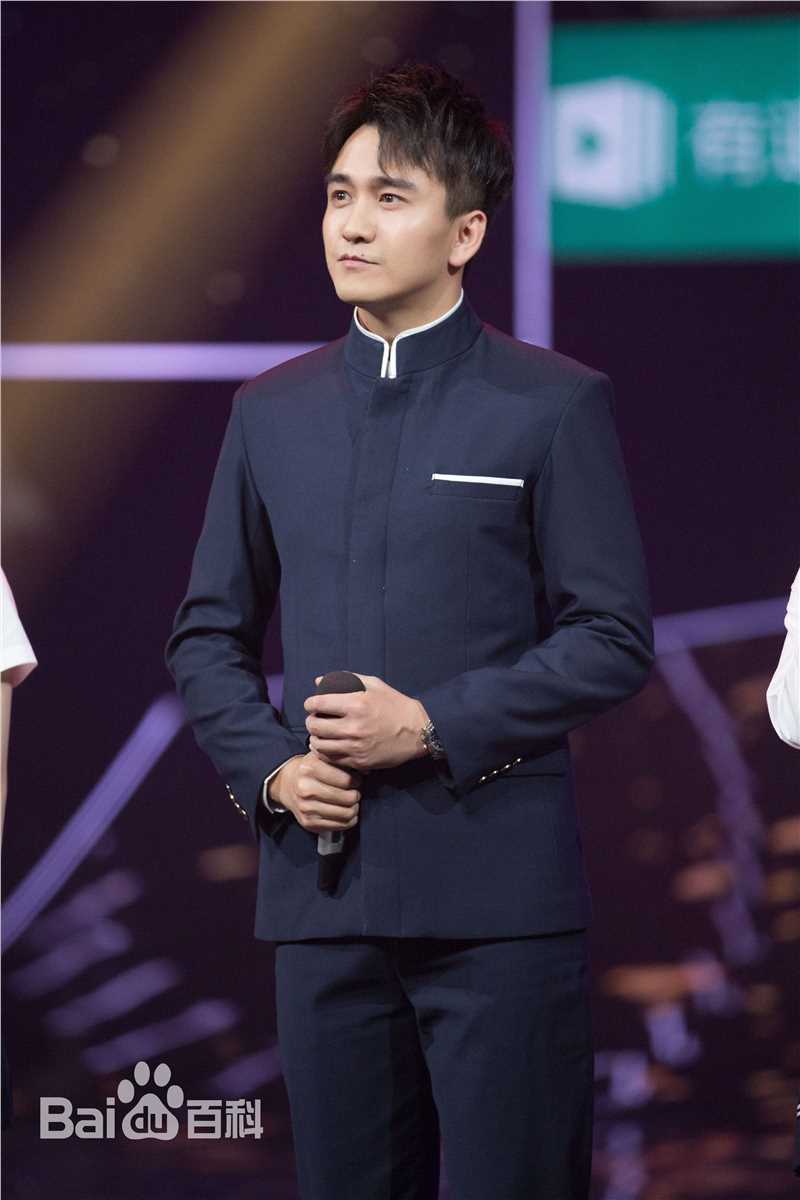 翟天临综艺活动前后照片