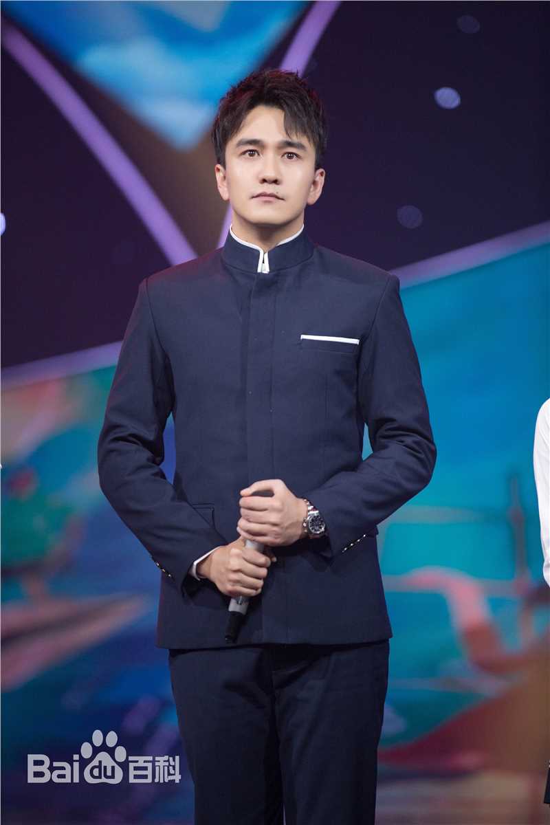 翟天临综艺活动前后照片