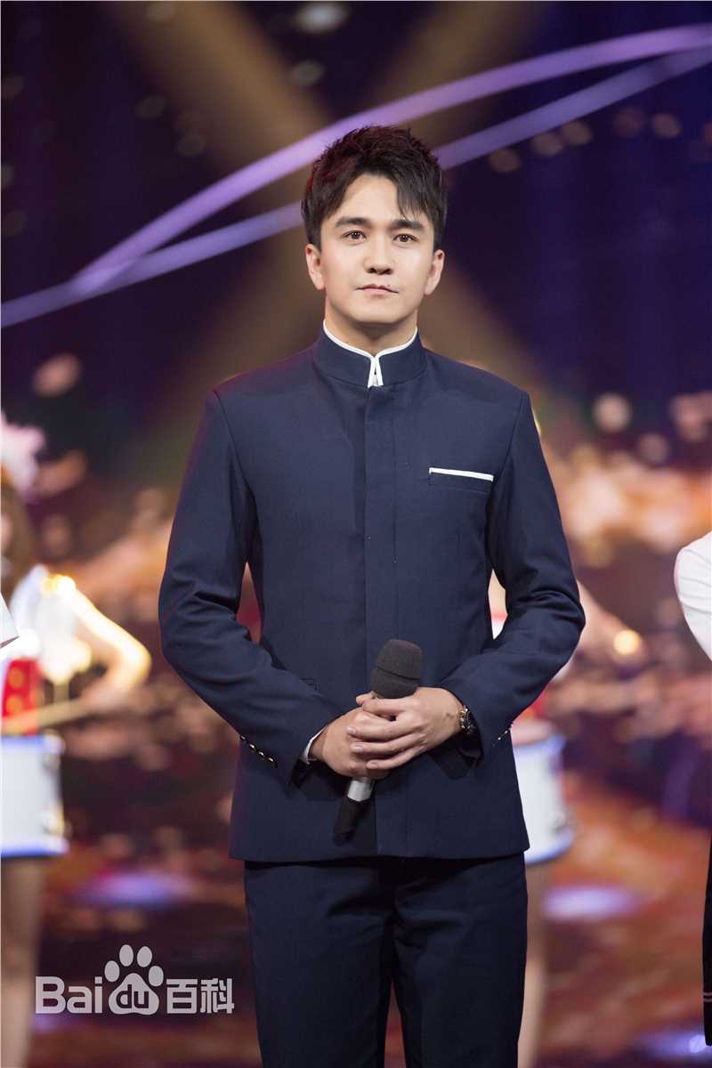 翟天临综艺活动前后照片