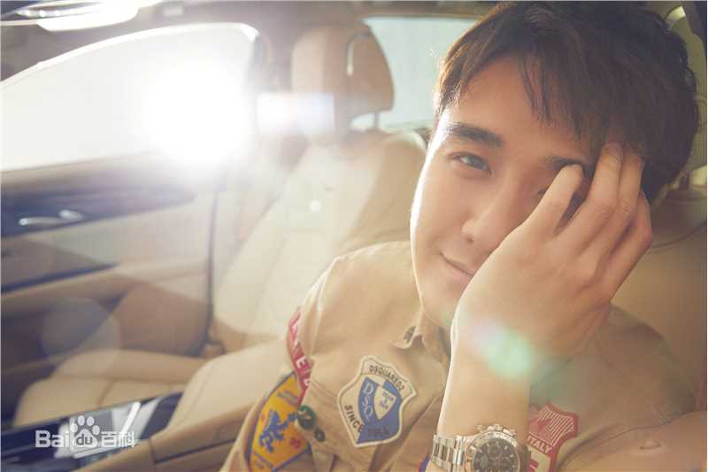 最优质翟天临生活照