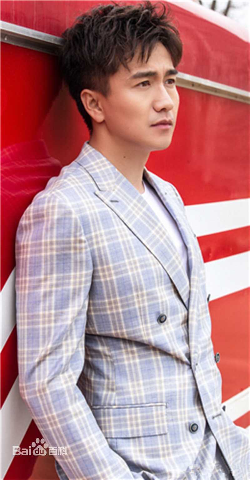 最优质翟天临生活照