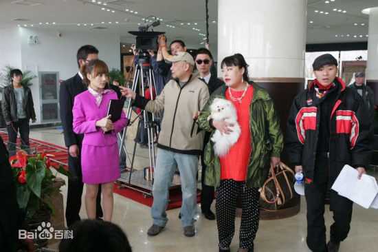 李小璐(Jacqueline Lulu Li/Li XiaoLu)2010《无敌销房队》最全剧照