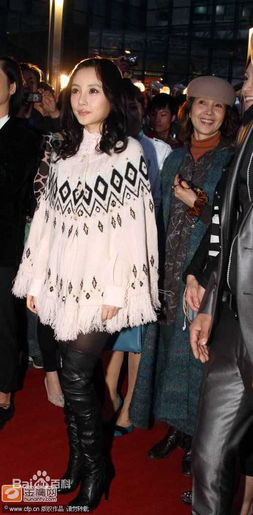 李小璐(Jacqueline Lulu Li/Li XiaoLu)第八届法国电影节开幕式素颜照相册