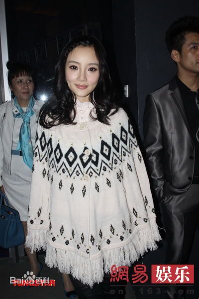 李小璐(Jacqueline Lulu Li/Li XiaoLu)第八届法国电影节开幕式素颜照相册