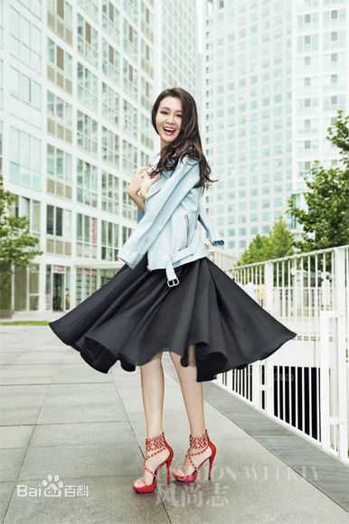 最全于明加(lorla)素颜照