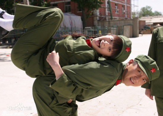 最新孙俪(Sun Li)在《幸福像花儿一样》饰演杜鹃中的壁纸