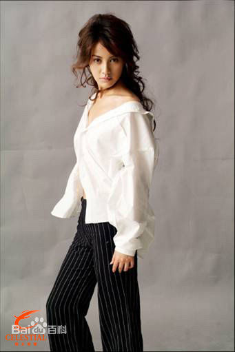 杨雪宣传照壁纸壁纸