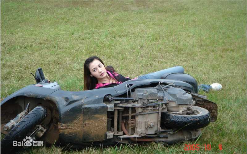 杨雪2006年《直插金三角》最新剧照