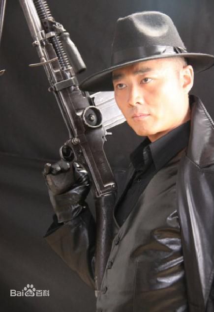 最优质沈晓海在《铁血尖刀》 冯梁山中的