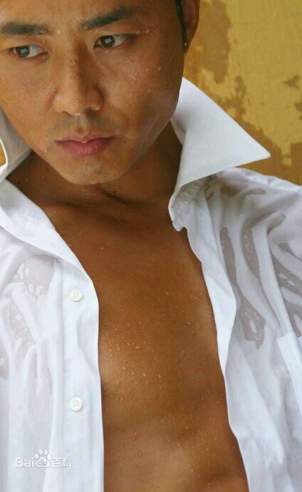 沈晓海最新《个人》不一样的壁纸