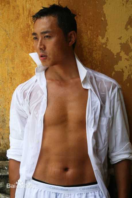 沈晓海最新《个人》不一样的壁纸