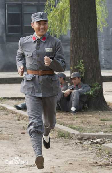 高清沈晓海在《革命人永远是年轻》商见诚中的图集