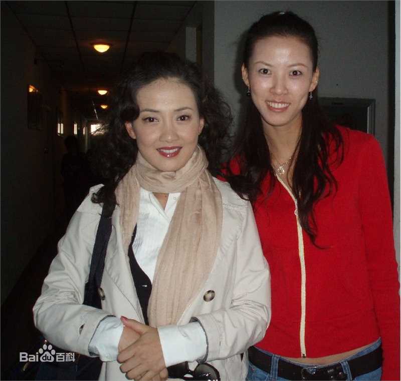 牛莉合照生活照相册