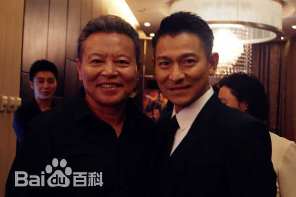 赵小锐解救吾先生前后照片