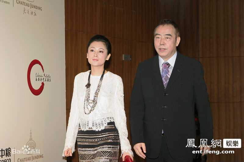 陈凯歌(Chen Kaige)2011阳光慈善晚宴性感图片图集