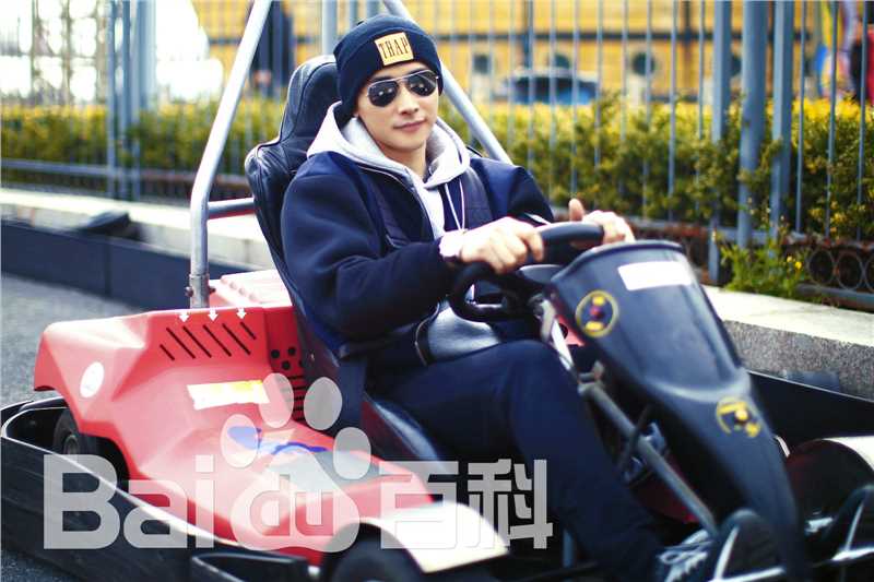 精选罗晋(Luo Jin)在《克拉恋人》中的图册