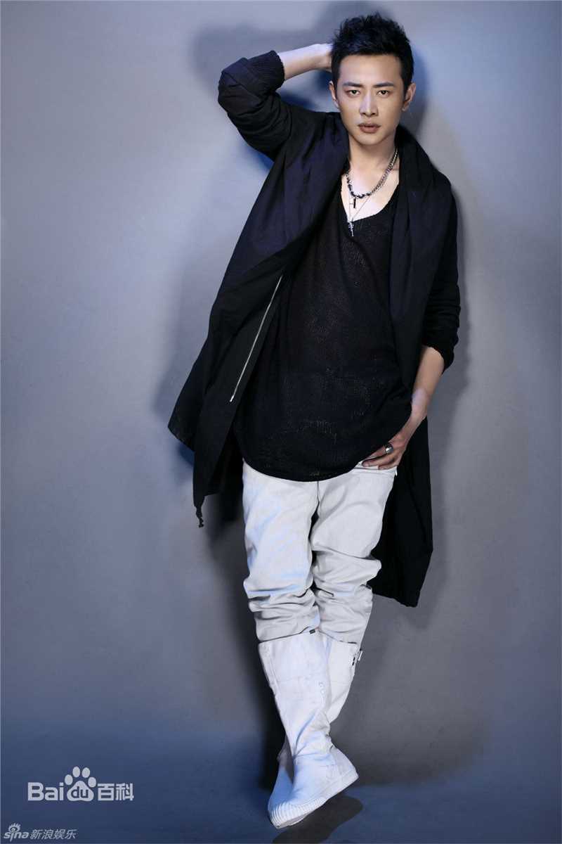 罗晋(Luo Jin)图册3前后照片