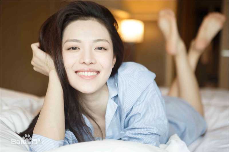 钟楚曦(Elaine Zhong)最新三图集