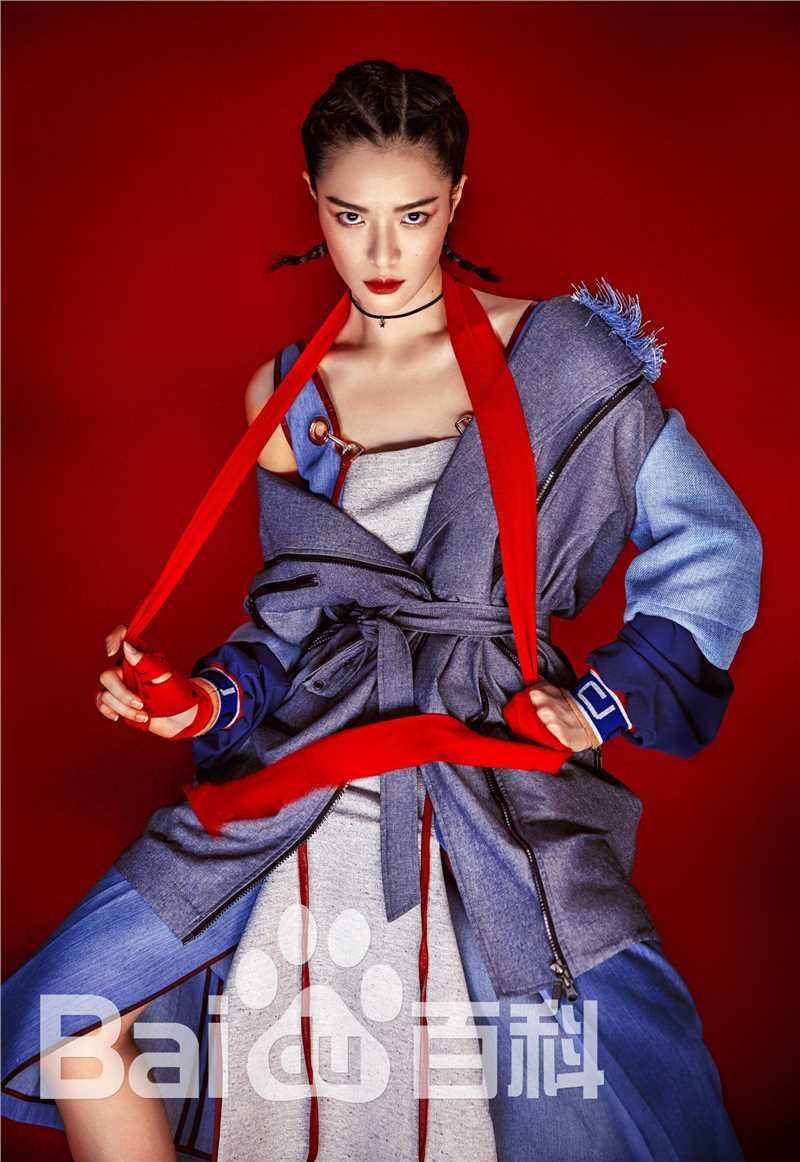 钟楚曦(Elaine Zhong)最新三图集