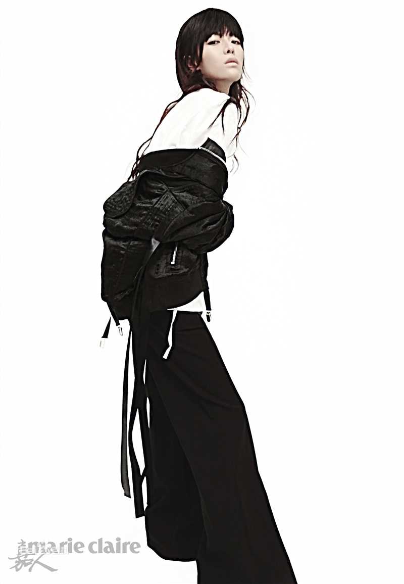 钟楚曦(Elaine Zhong)时尚大片素颜照相册