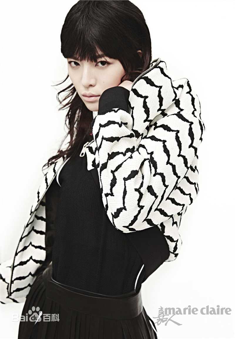 钟楚曦(Elaine Zhong)时尚大片素颜照相册