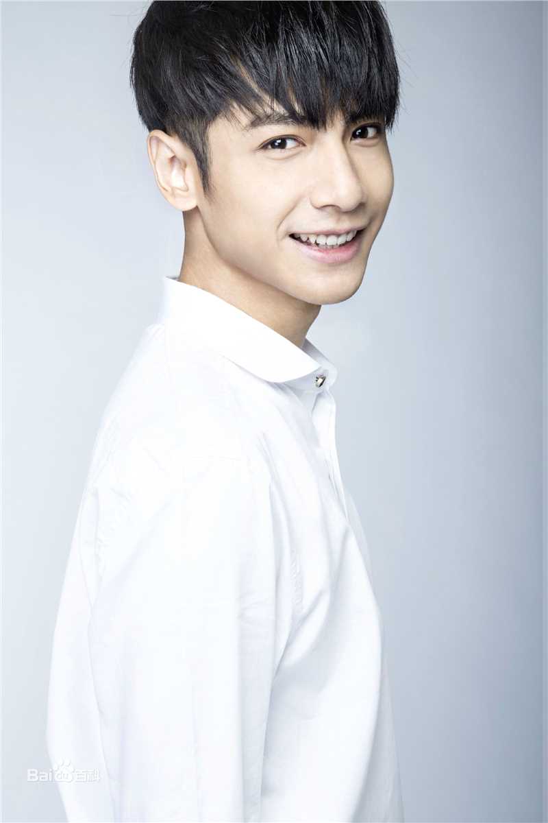 罗云熙(Leo)时尚