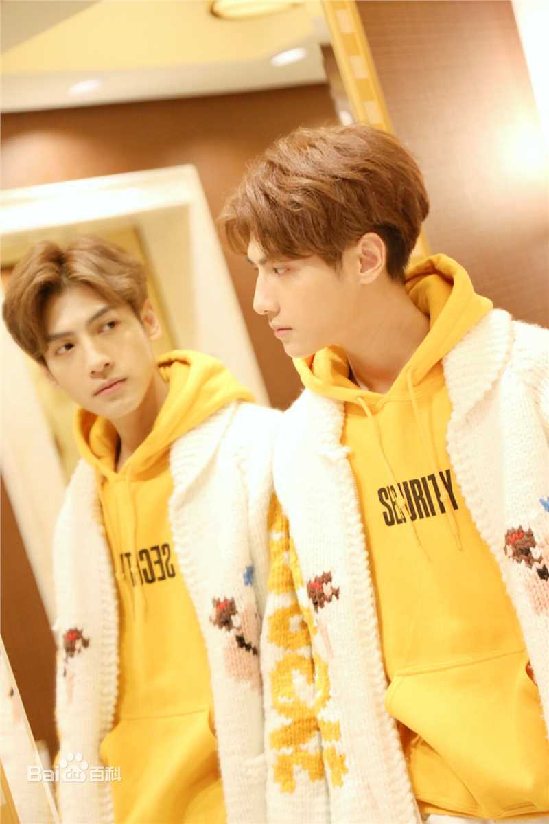 罗云熙(Leo)时尚