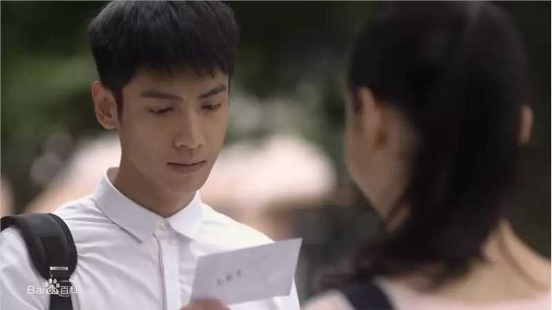 高清罗云熙(Leo)在《何以笙箫默》饰演少年何以琛中的图集