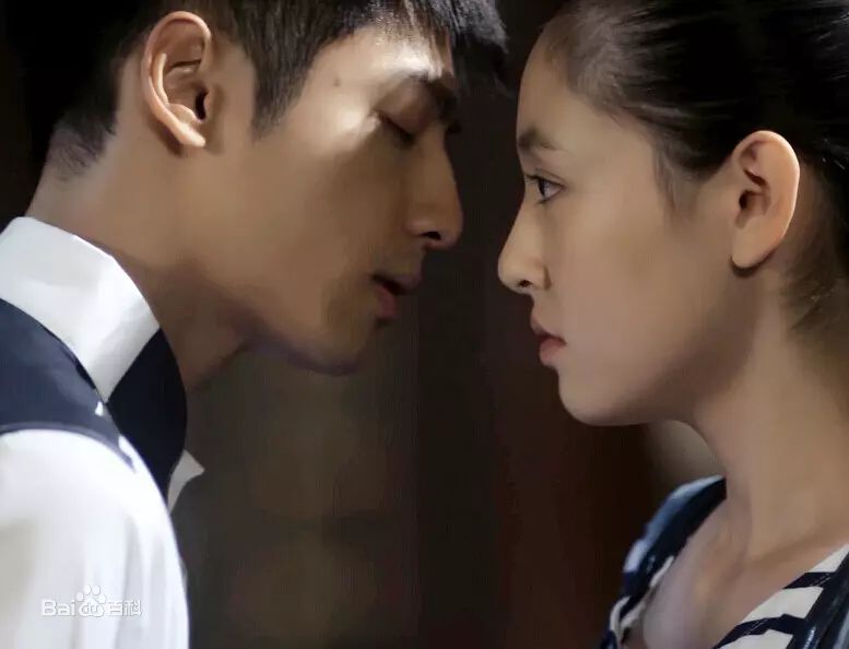 高清罗云熙(Leo)在《何以笙箫默》饰演少年何以琛中的图集