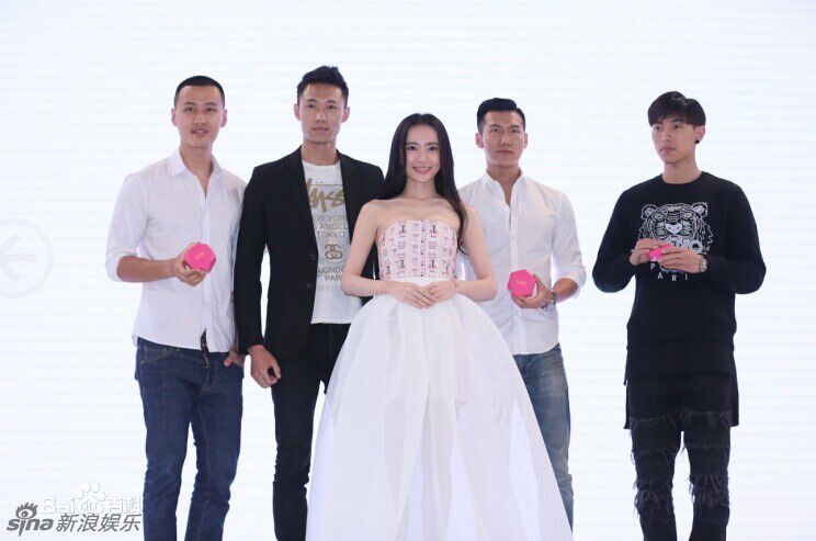 主理的珠宝品牌发布会