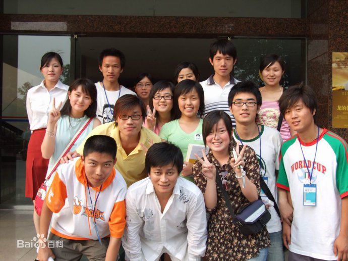 李承鹏(LiChengpeng)在《你是我的敌人》签售会中的