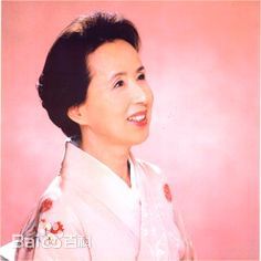 八千草薫(八千草薫（やちぐさ かおる）)八千草  薫  近期素颜照相册