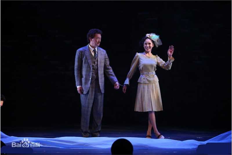 高清天心(Tien Hsin)在舞台剧《步步惊笑》中的图集