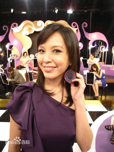 天心(Tien Hsin)典礼及节目主持性感图片图集