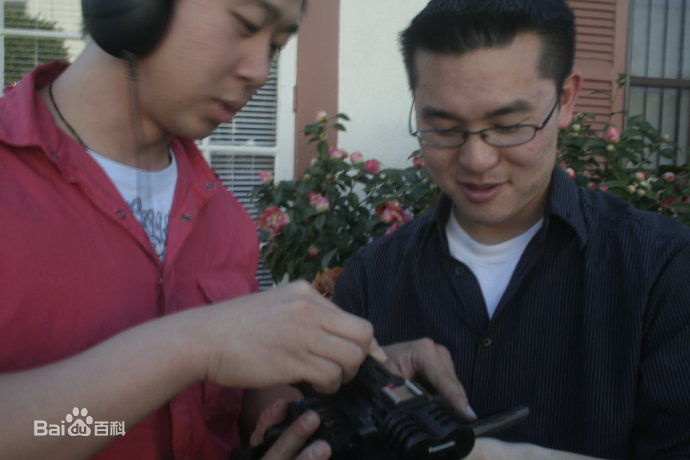 白羽(Yu Bai)在美国素颜照相册