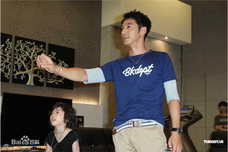 李李仁精彩图册