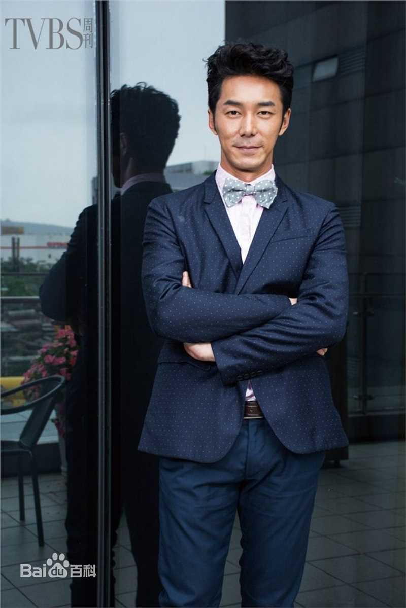 《李李仁》封面图片