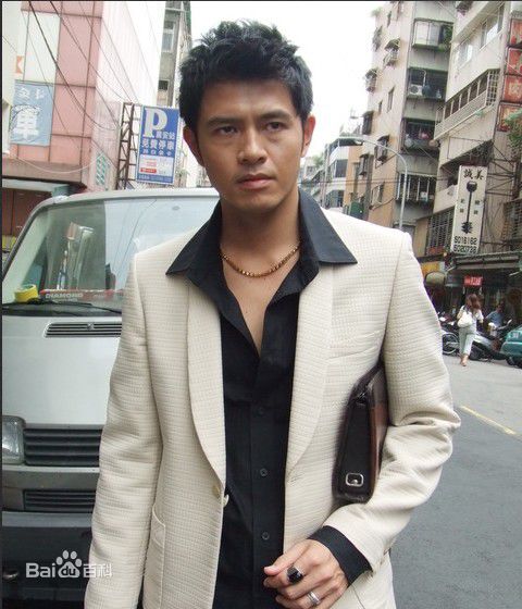 黄玉荣(Ehlo)高清剧照