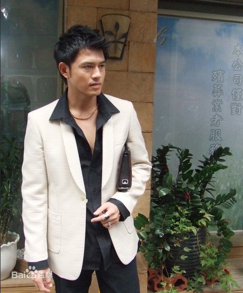 黄玉荣(Ehlo)183 club成员图册